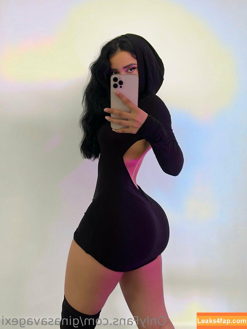 ginasavagexi / bombgina leaked photo photo #0050