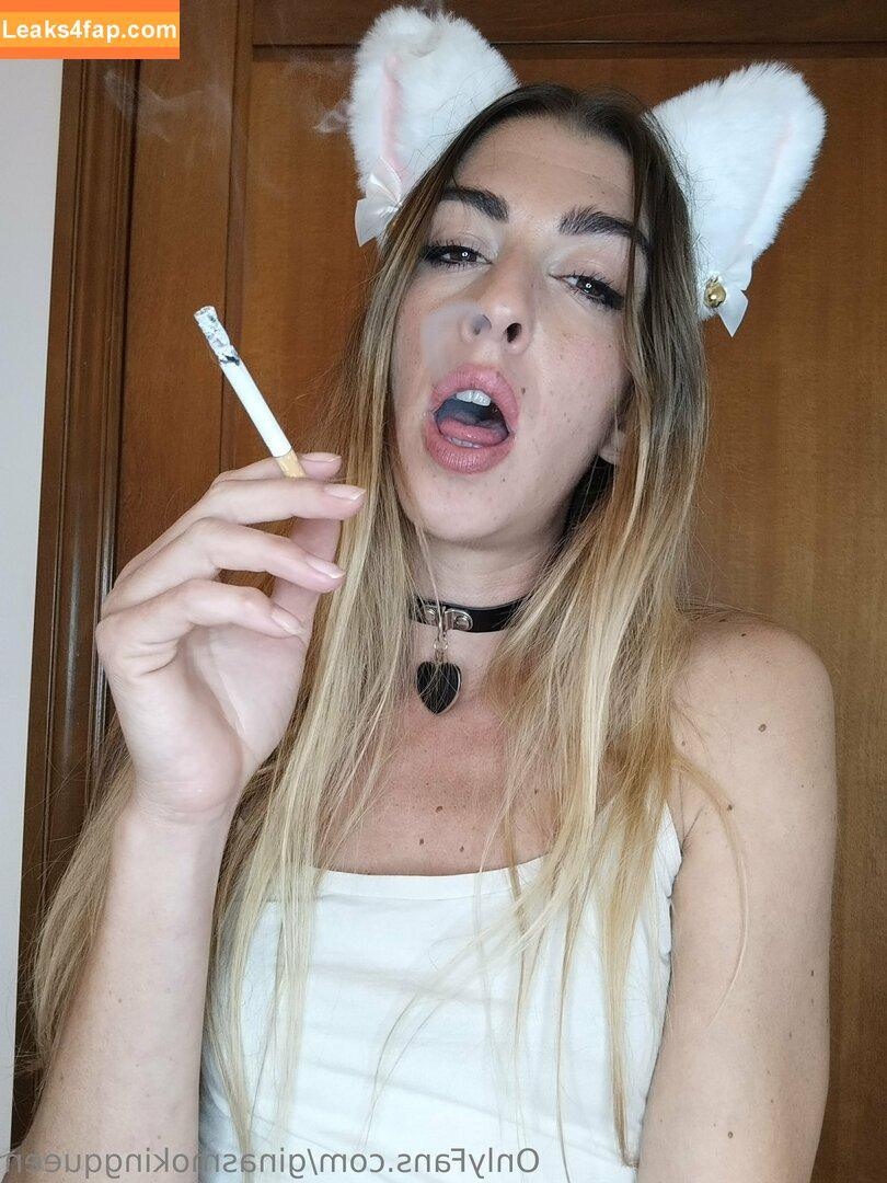 ginasmokingqueen /  leaked photo photo #0023