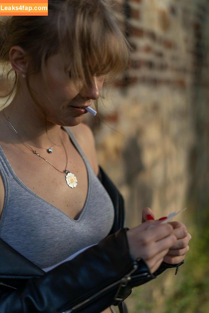 gingery.shoot /  leaked photo photo #0898