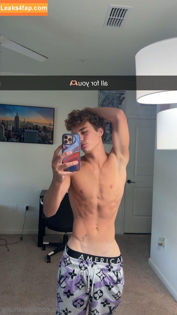 gioishung /  leaked photo photo #0001