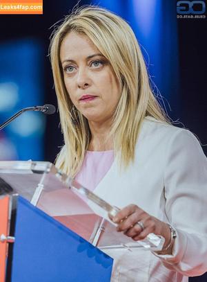 Giorgia Meloni photo #0012