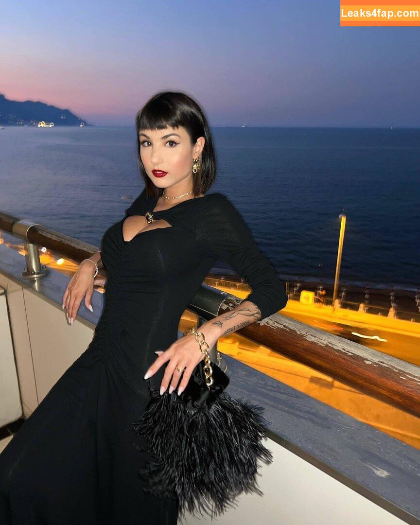 Giorgia Soleri / alexis_is / giorgiasoleri_ leaked photo photo #0396