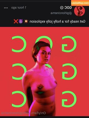 Girl On Cinema photo #0027