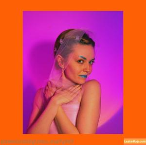 Girl On Cinema photo #0031