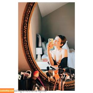 Girl On Cinema photo #0087