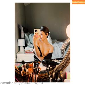 Girl On Cinema photo #0089