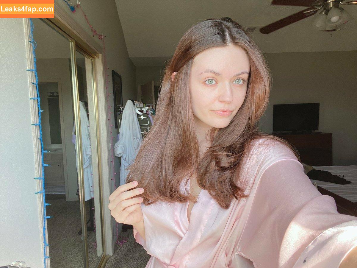 girloncinema / Girl On Cinema leaked photo photo #0035