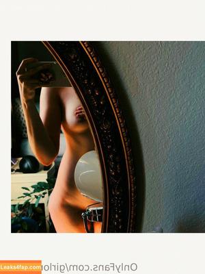girloncinema photo #0112
