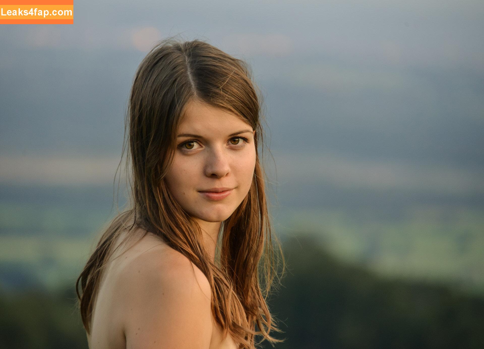 Girls Magazine / valmontfoto слитое фото фото #0004