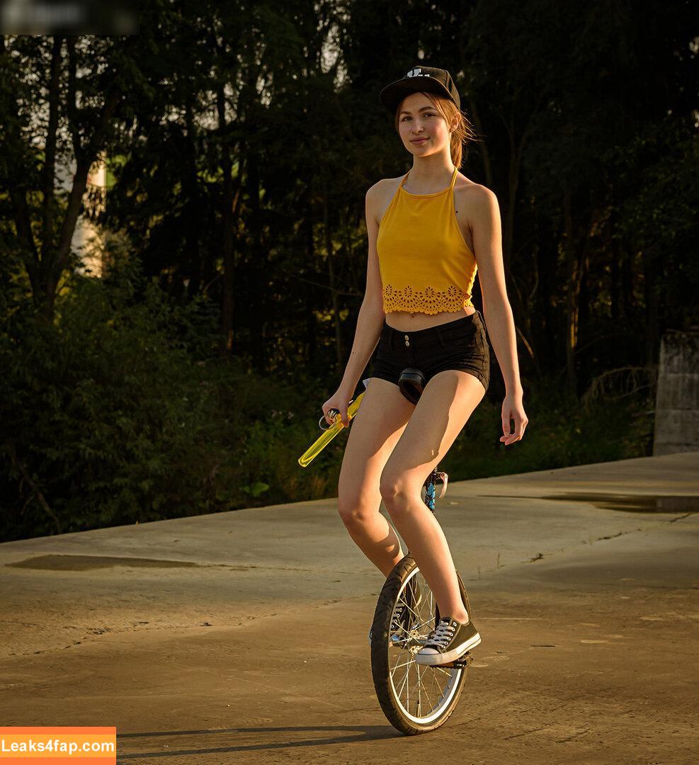 Girls Magazine / valmontfoto слитое фото фото #0481