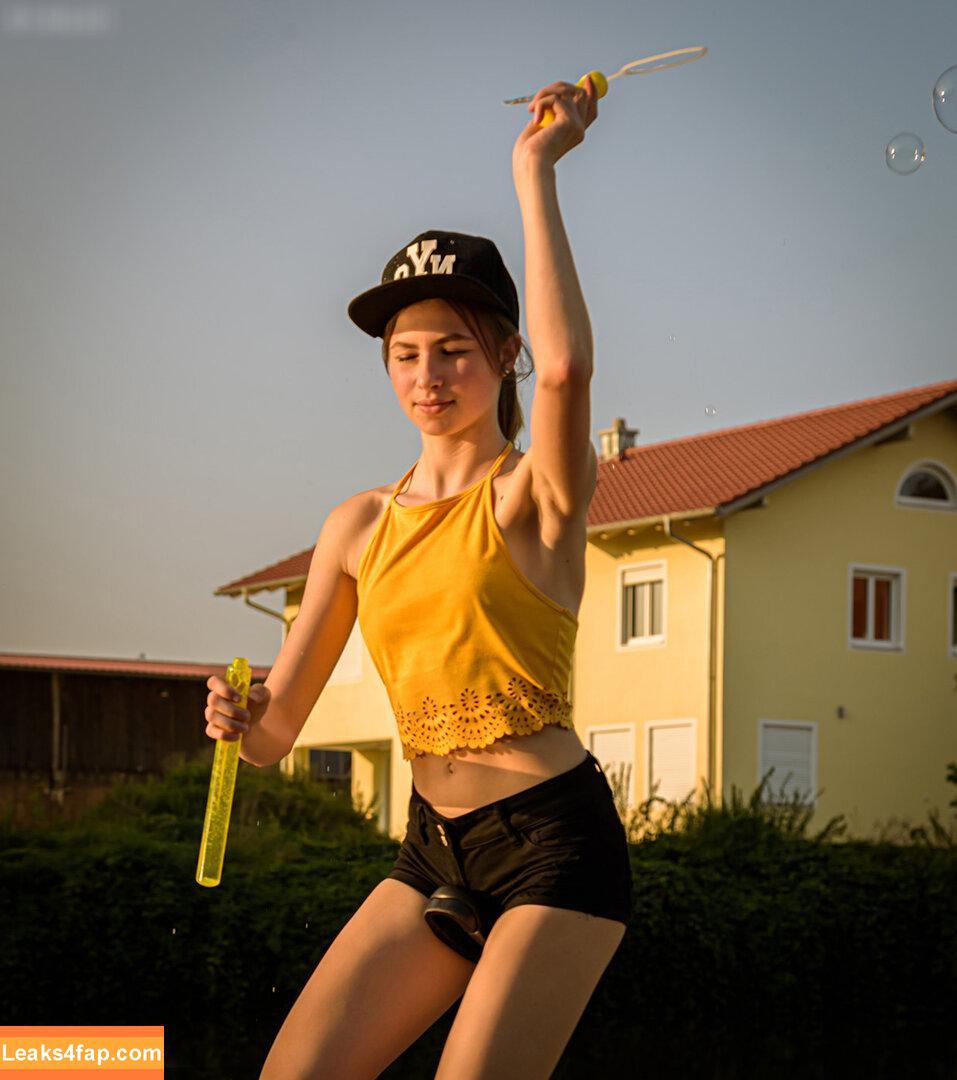 Girls Magazine / valmontfoto слитое фото фото #0490