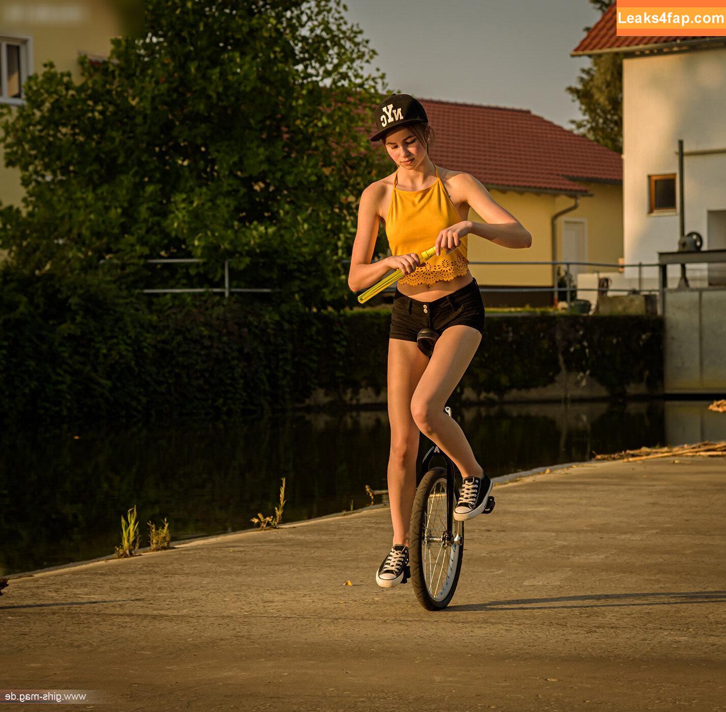 Girls Magazine / valmontfoto слитое фото фото #0497