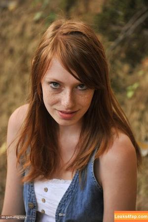 Girls Magazine фото #0011