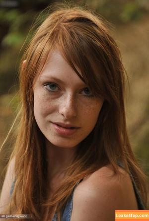 Girls Magazine фото #0018