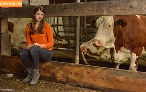 Girls Magazine фото #0031