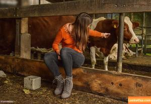 Girls Magazine фото #0043