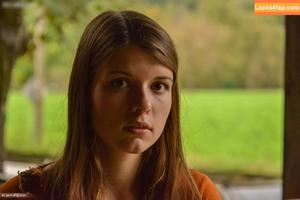 Girls Magazine фото #0051