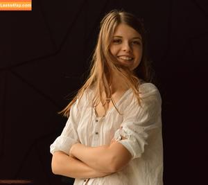 Girls Magazine фото #0055