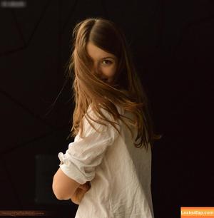 Girls Magazine фото #0060