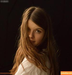 Girls Magazine фото #0066