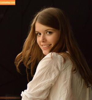 Girls Magazine фото #0074