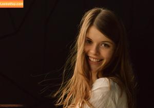 Girls Magazine фото #0076