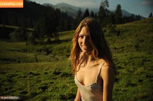 Girls Magazine фото #0139