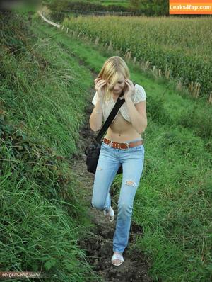 Girls Magazine фото #0247