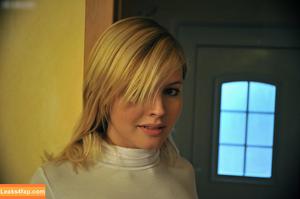 Girls Magazine фото #0270