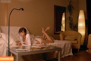 Girls Magazine фото #0423