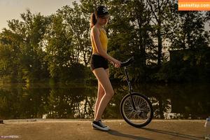 Girls Magazine фото #0486