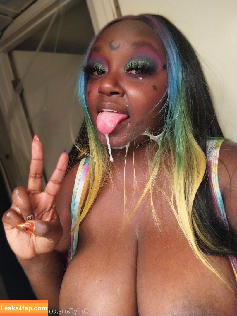 girlyvixxxen /  leaked photo photo #0222