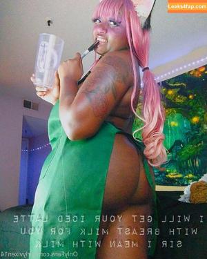 girlyvixxxen photo #0241