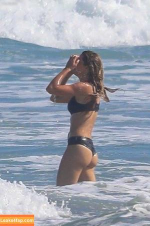 Gisele Bündchen photo #0034