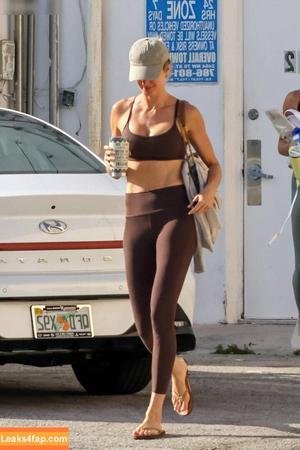 Gisele Bündchen photo #0354