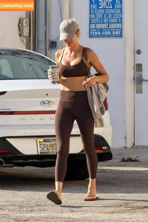 Gisele Bündchen photo #0358