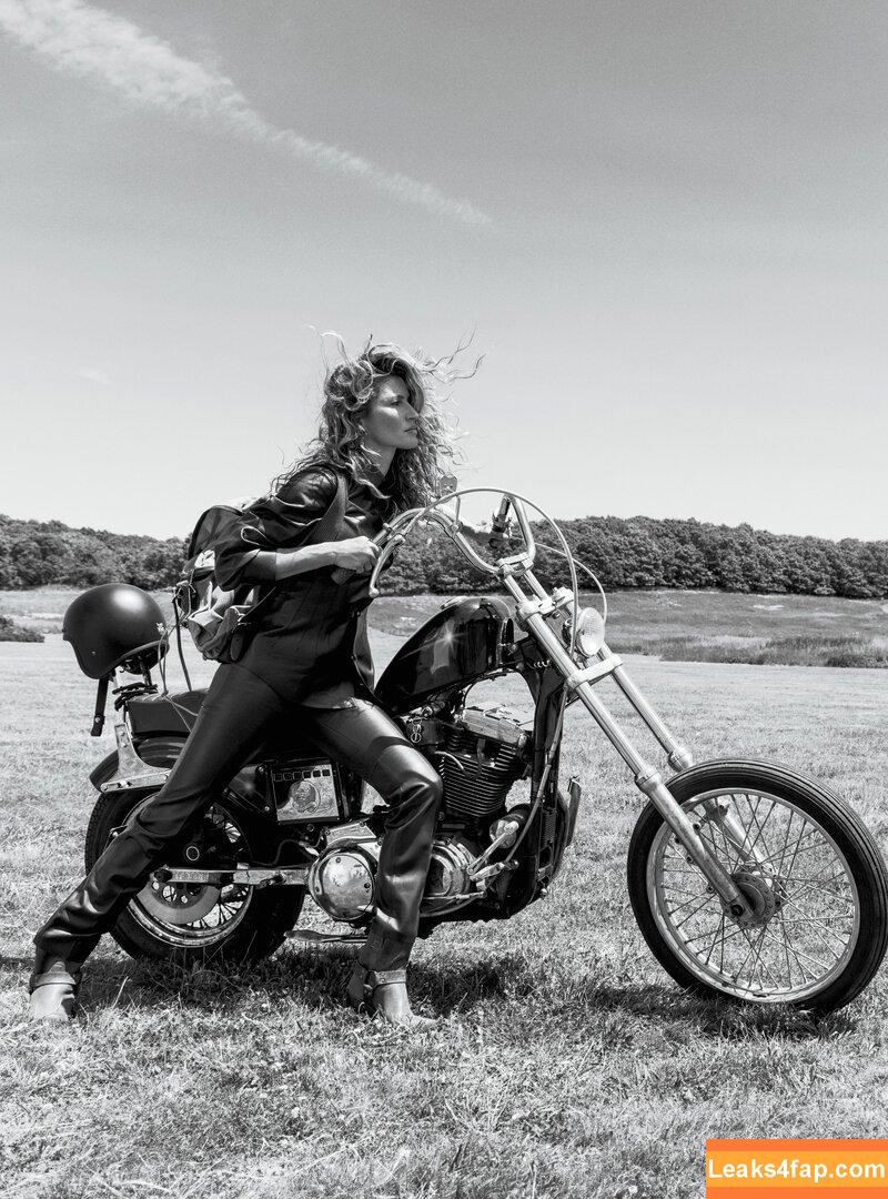 Gisele Bündchen / gisele leaked photo photo #0008