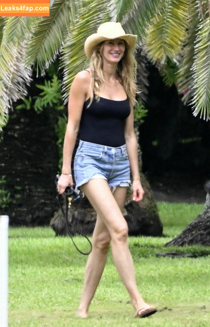 Gisele Bündchen / gisele leaked photo photo #0201