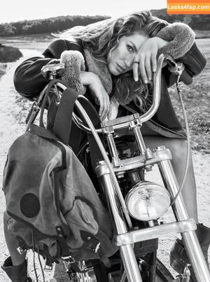 Gisele Bündchen photo #0004