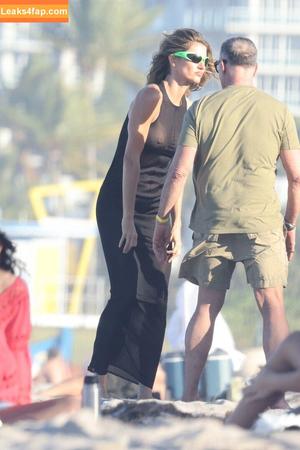 Gisele Bündchen photo #0014