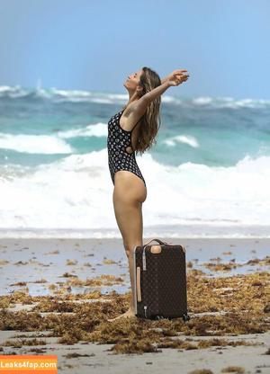 Gisele Bündchen photo #0094