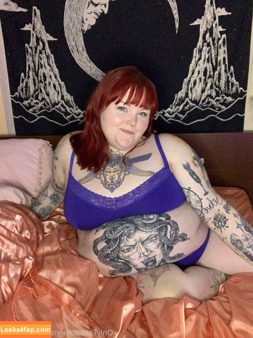 gisele_bundtcake /  leaked photo photo #0031