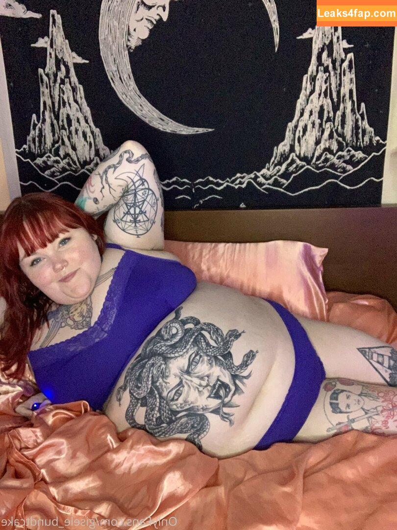 gisele_bundtcake /  leaked photo photo #0032