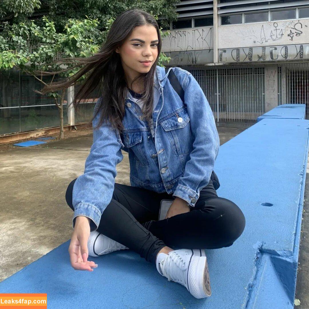 Gisele C / gihcarriel / gisellemontes18 leaked photo photo #0174
