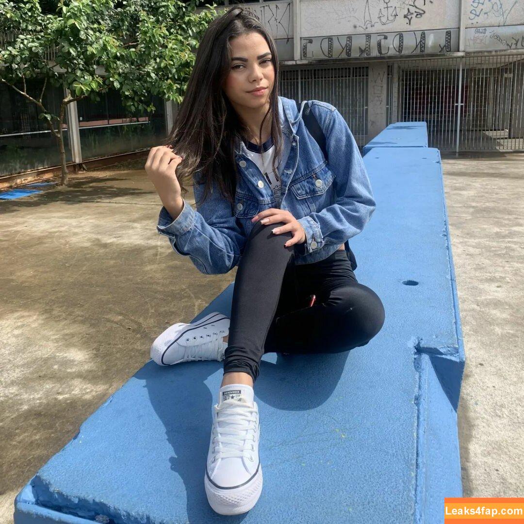 Gisele C / gihcarriel / gisellemontes18 leaked photo photo #0175