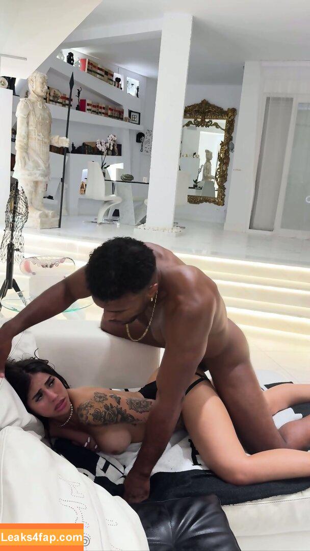 Gisele Ribeiro / GihRibeiro20 / gihribeiro / gisele_ribeiroo leaked photo photo #0057