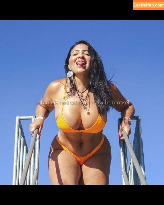 gislainepenaa / gostosa demais leaked photo photo #0011