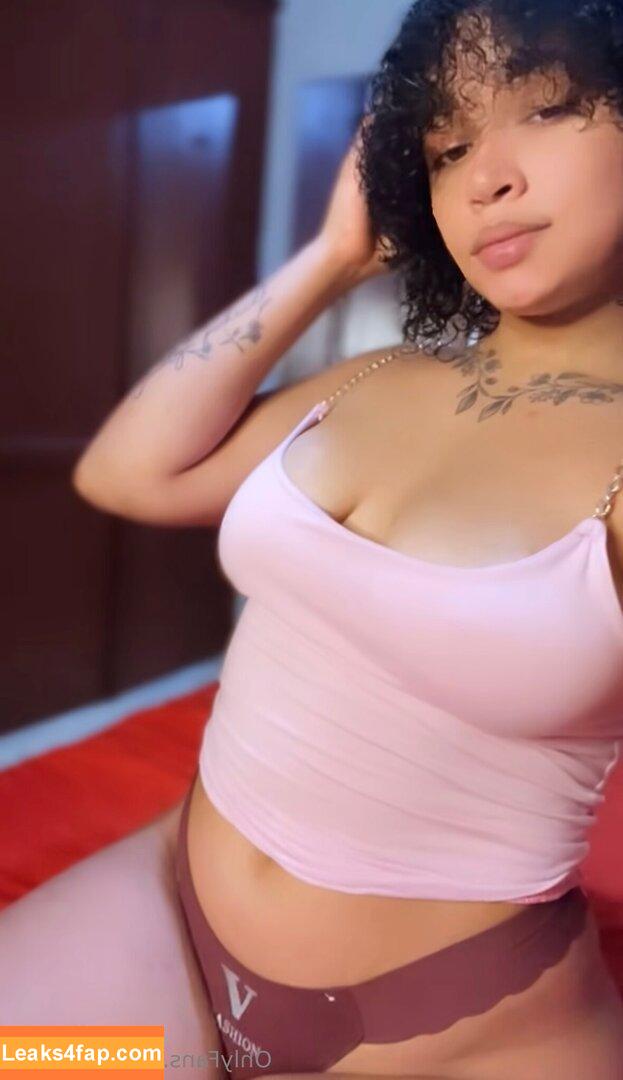 gissel.23 /  leaked photo photo #0009