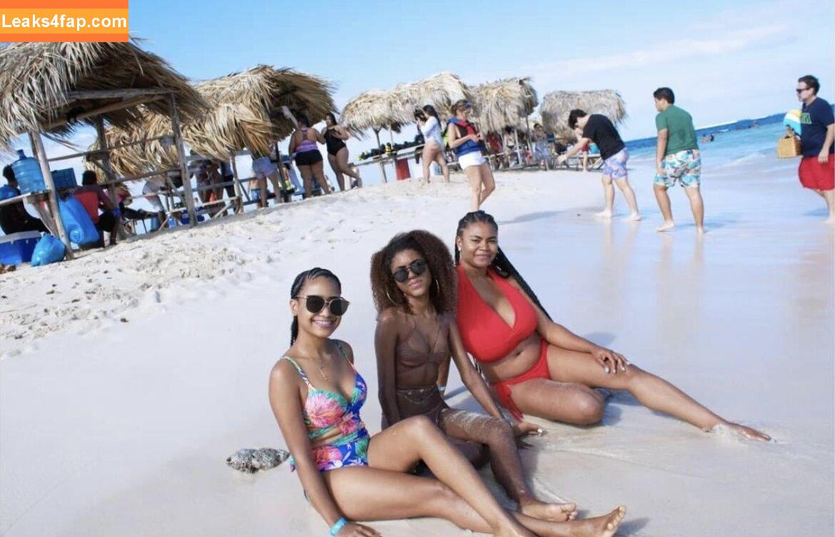 Gisselle F / gigisselle / gissy1207 leaked photo photo #0015