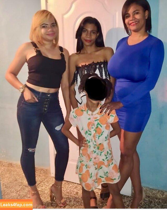 Gisselle F / gigisselle / gissy1207 leaked photo photo #0020